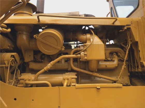 1990 CAT D8K