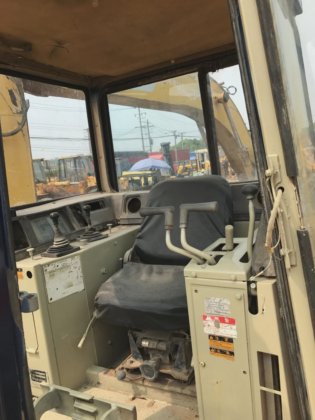 Komatsu D85 Bulldozer