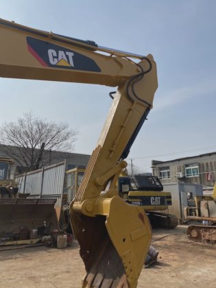 カテゴリ CAT320D