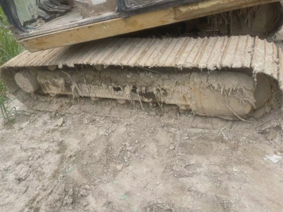 Caterpillar クローラ・ショベル E120b