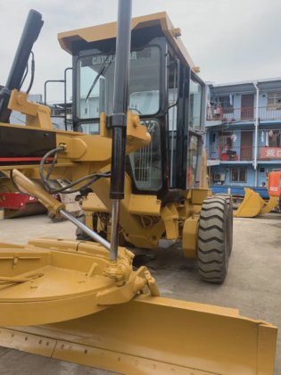 Gebrauchter Cat140 Grader in ausgezeichnetem