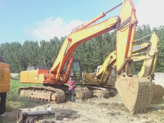 2014 Hitachi ZX330-6