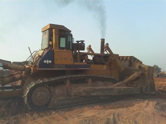 Komatsu 375
