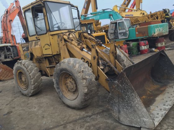Gebrauchter Kettenbagger 910 zu verkaufen