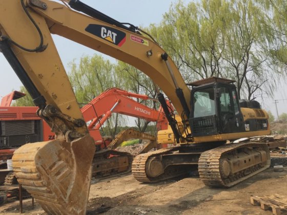 カテゴリ CAT336D