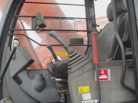 2014 Hitachi ZX200-2