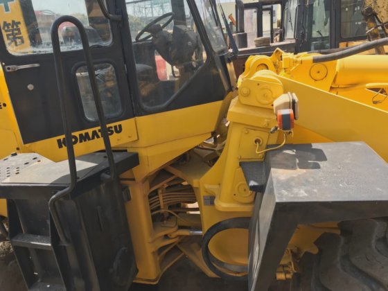 2012 小松 WA470-3 轮式装载机