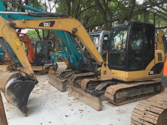 原装日本 Cat 306D 挖掘机低价出售 迷你挖掘机