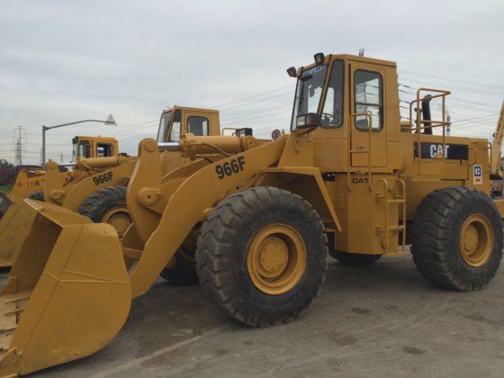 Caterpillar 社 950f