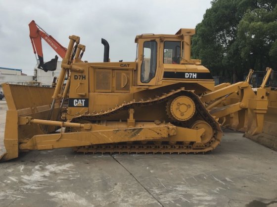 CAT D7H