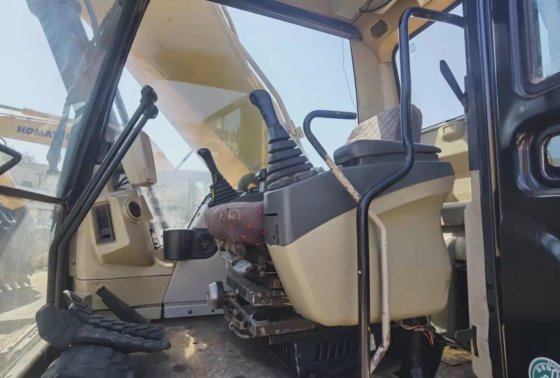 2016 CAT Caterpillar 325DL