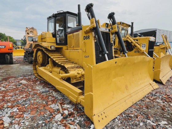 Caterpillar D8r
