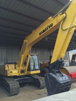 小松 Komatsu PC200 - 6