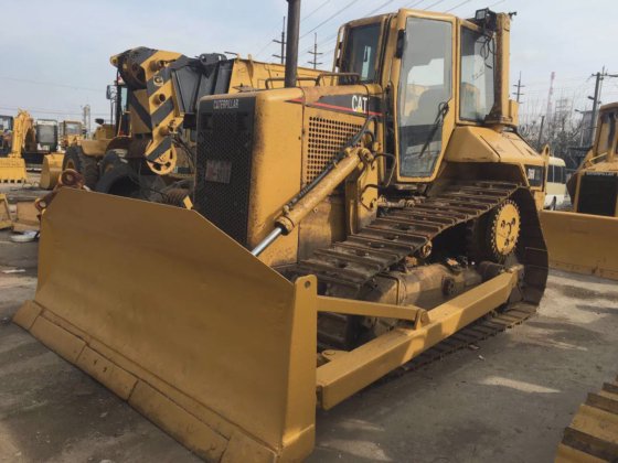 Caterpillar D7R