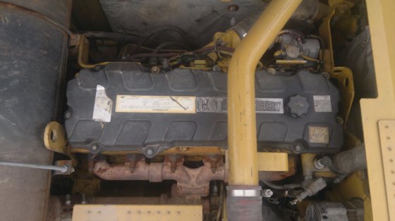 Caterpillar 社 CAT330D