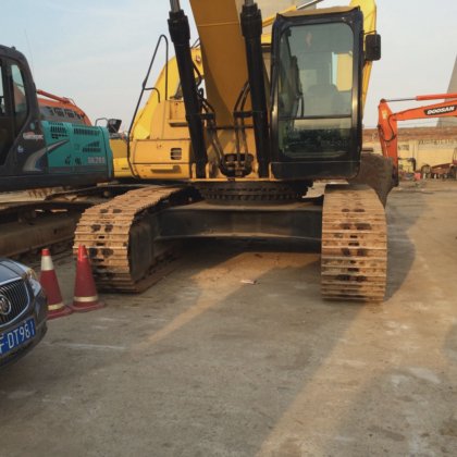 2016 Caterpillar 330c