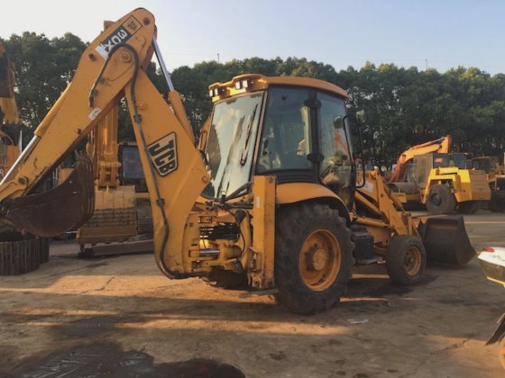 JCB 3CX