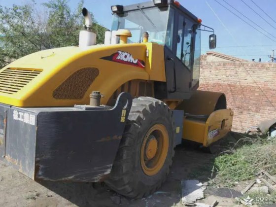 Gebruikte Vibration Roller Xs202j in