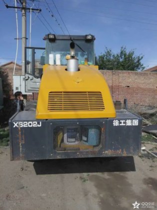 Gebrauchter Vibrationswalze Xs202j in einwandfreiem