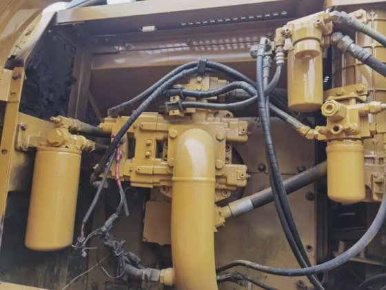 2016 Caterpillaror 329DL