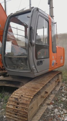 Gebrauchter Hitachi Bagger