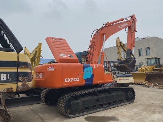 日立 hitachi EX200-3