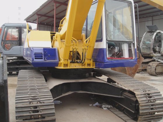 2014 komatsu PC200-5