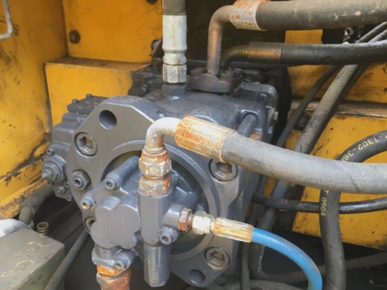 韩国制造沃尔沃二手履带式挖掘机，吨位 21 吨，状况良好