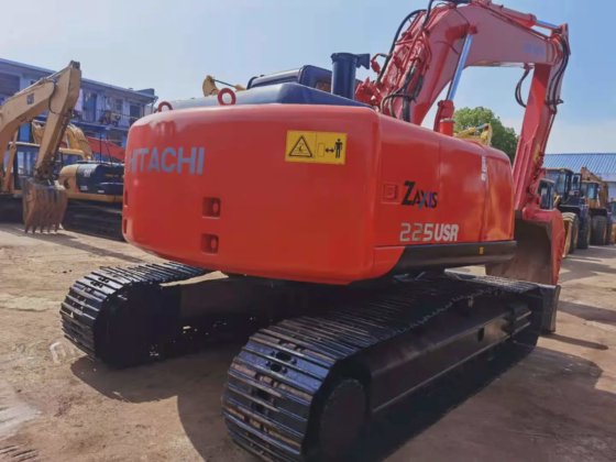 Hitachi ZX225USR