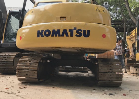 komatsu PC60-7
