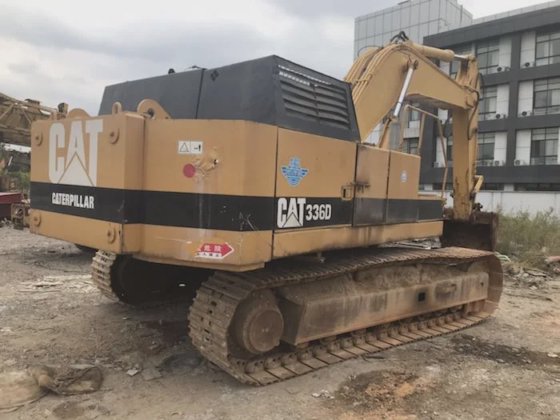 caterpillar E300B
