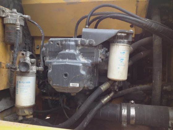 2016 Komatsu PC240-8