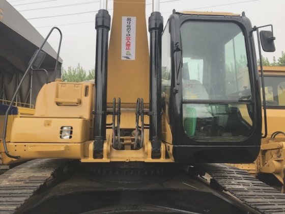 2016 Caterpillar Crawler Excavator 330c
