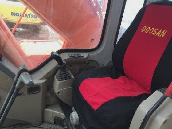 doosan DH220LC-7