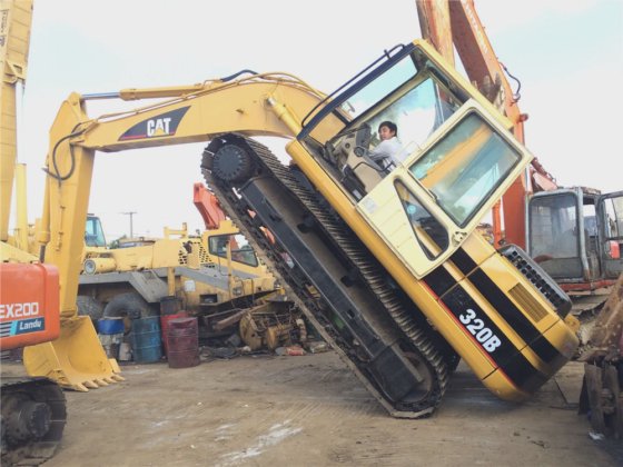 Caterpillar 320B