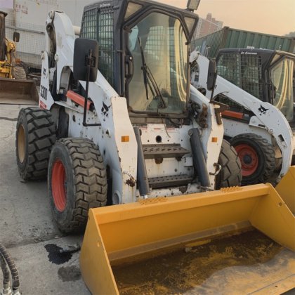 高品质、保养良好的山猫 S300 二手装载机出售