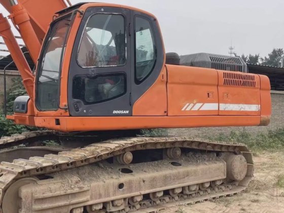 2020 Doosan DX420LC