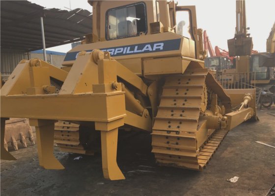 Caterpillar 社 D7H