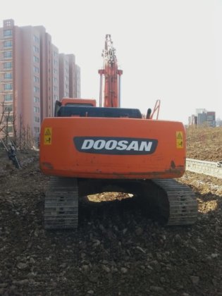 2016 Daewoo dh225lc-7