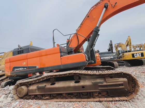 2019 Doosan DX420LC-9C