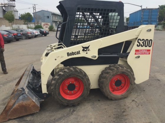 caterpilla BOBCAT S300