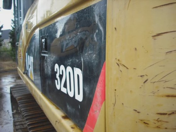 Escavadeira de esteira 320d