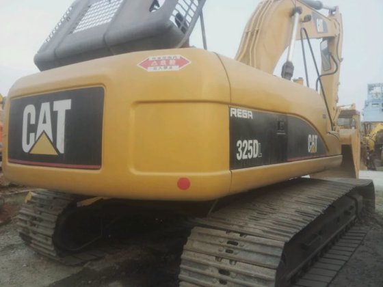 2017 Crawler Excavator 325DL