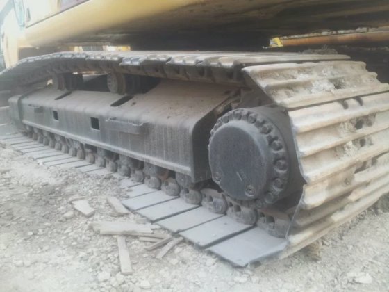 2017 Crawler Excavator 325DL