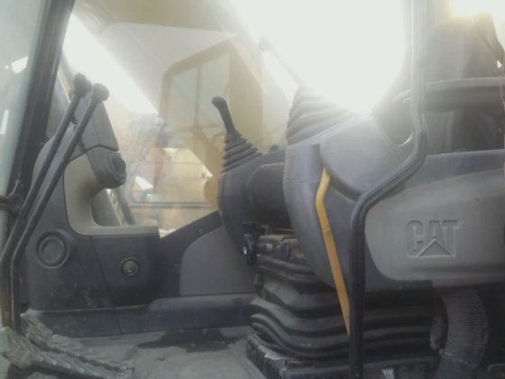 2017 Crawler Excavator 325DL