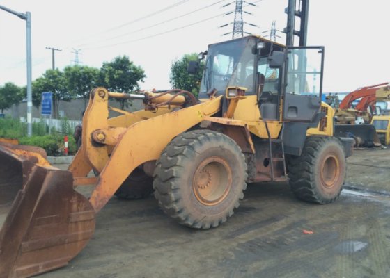 日本制造小松 Wa320-5 轮式装载机现货低价出售