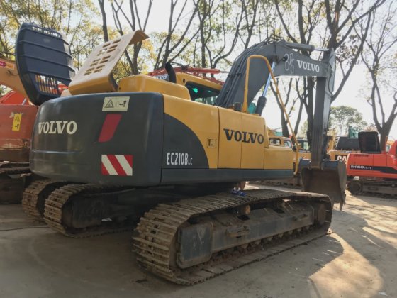 2014 volvo EC210BLC