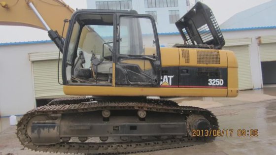 2016 Caterpillar Cat 325D