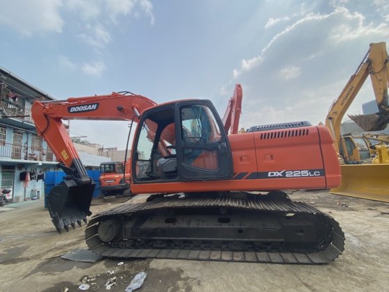 大宇 225LC-7