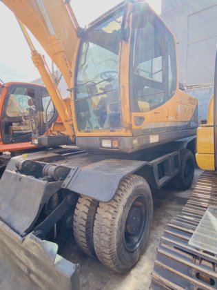 Hyundai R210w-9